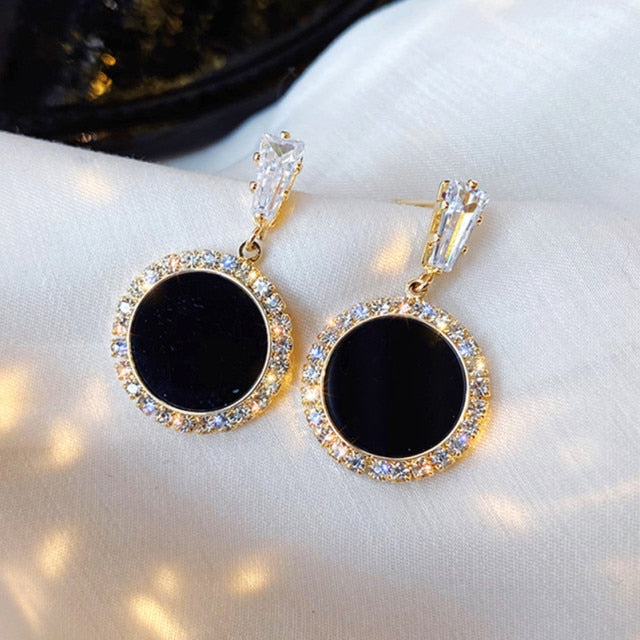 Black round rhinestone earrings